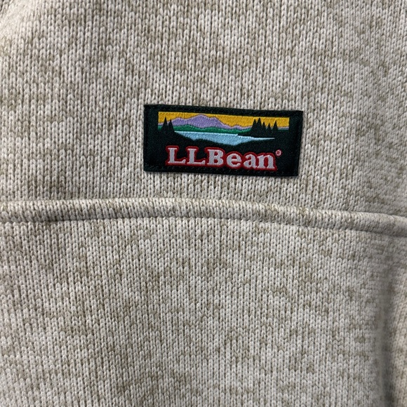 Llbean button up - Picture 2 of 4